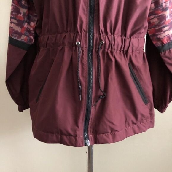 Vintage 70’s Reebok Purple cinched waist windbreaker Large - Picture 5 of 8